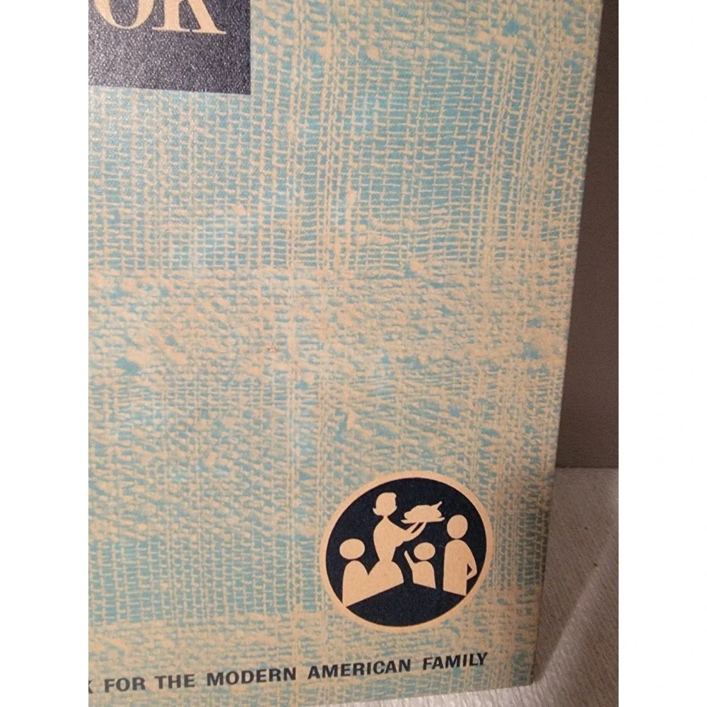 The Pillsbury Family Cook Book Vintage Americana 1963 Hardcover 5 Ring Binder‎
